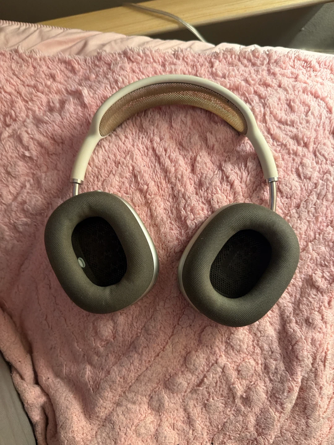 Apple AirPods Max Wireless Over-Ear Headphones - photo 2