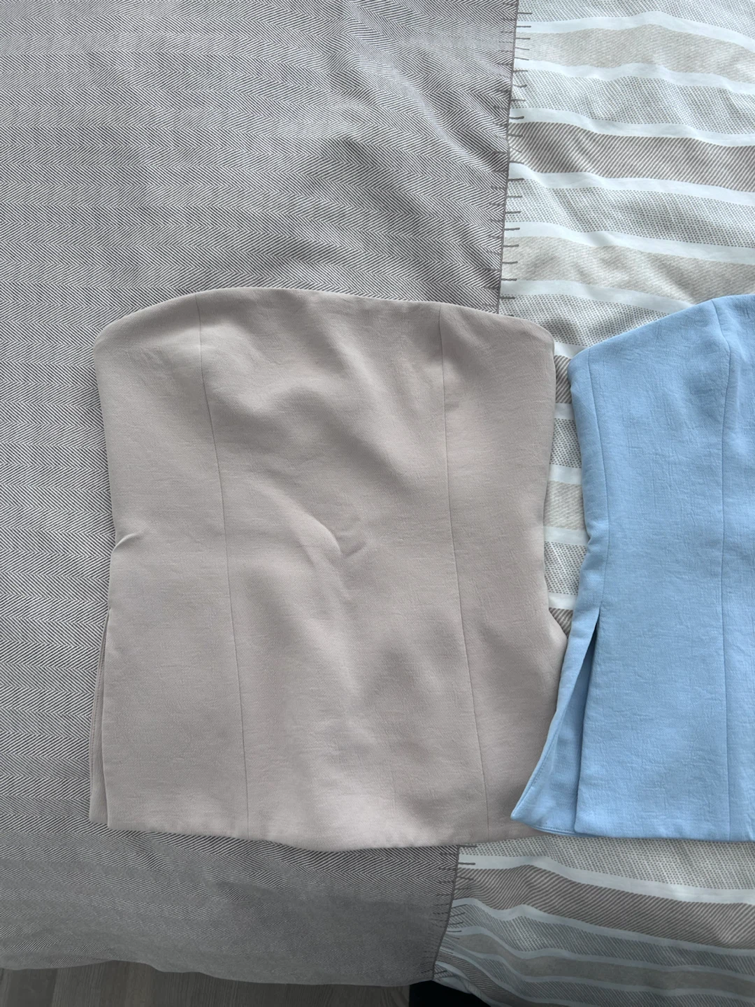 Aritzia Posh Tube Top - Crepette size 4 - photo 3
