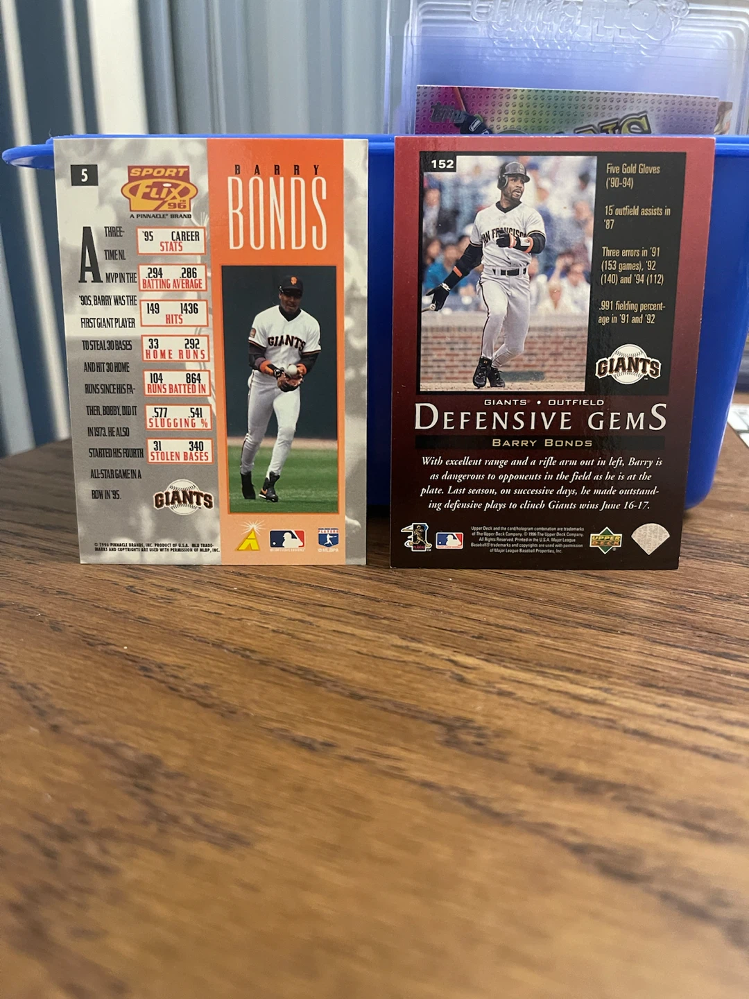 Barry Bonds Baseball Cards Lot - photo 2