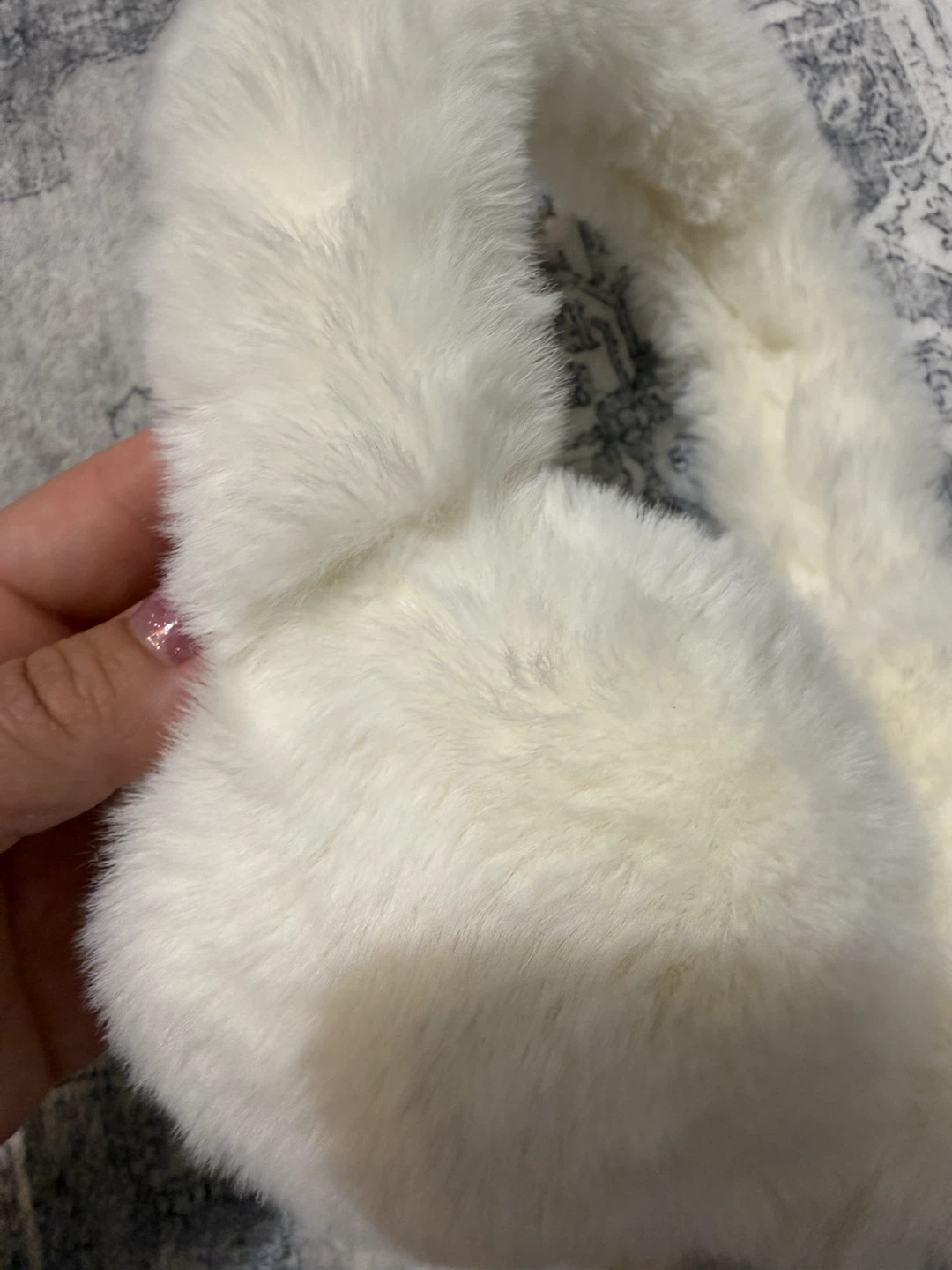 Aspen White Faux Fur Earmuffs - photo 4