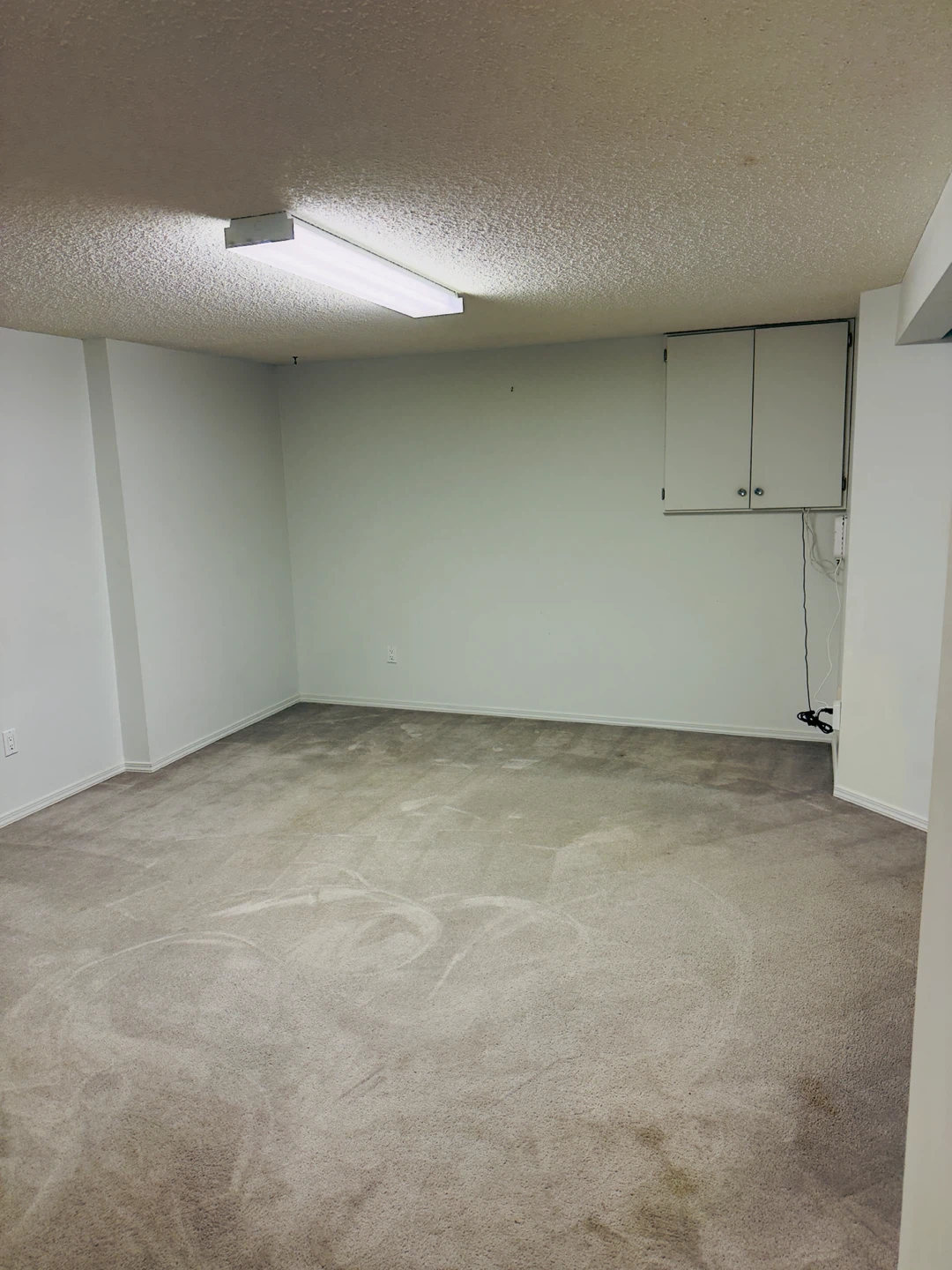 Basement for rent - photo 3