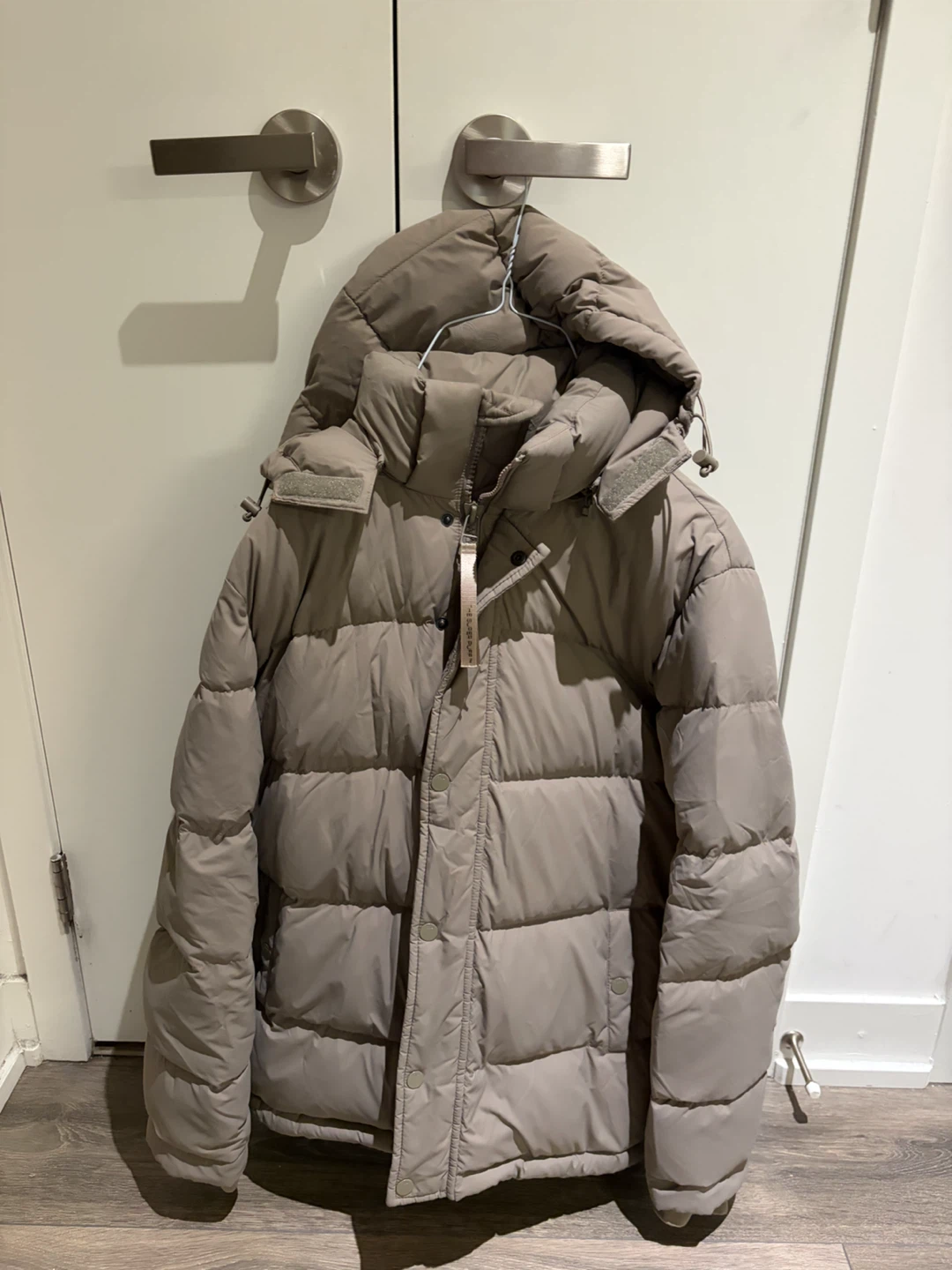 Aritzia Super Puff Puffer Jacket - taupe - photo 2