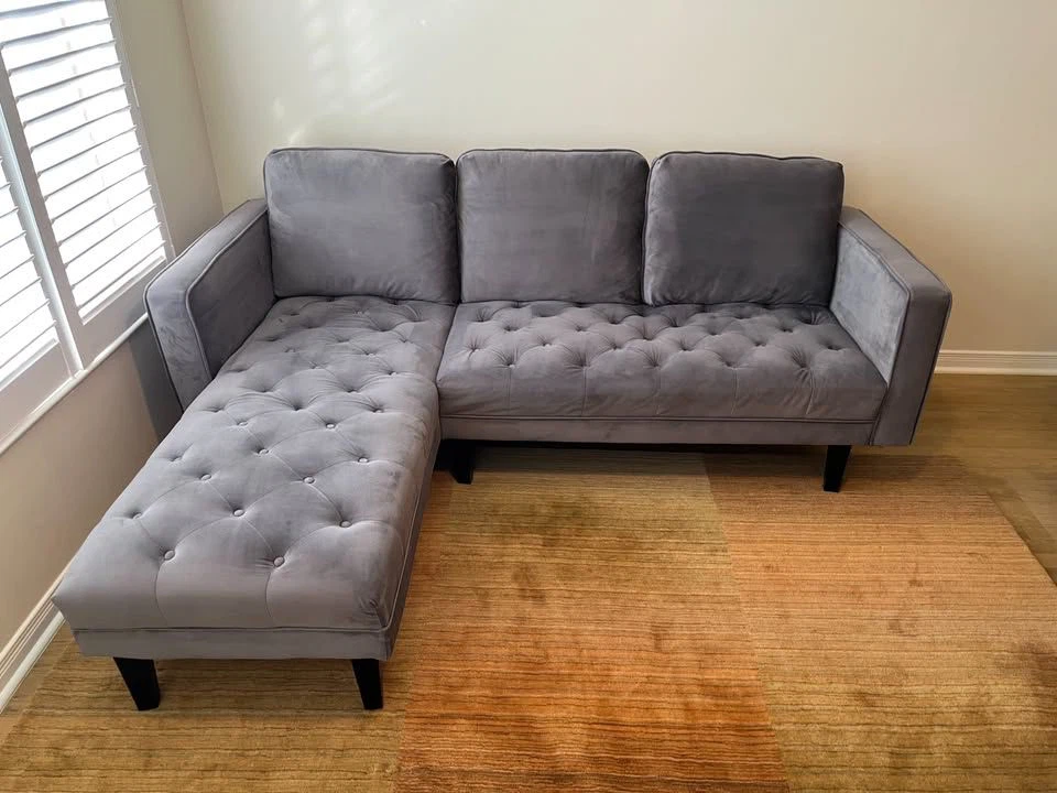 Sofa for sale- Excellent condition - photo 3