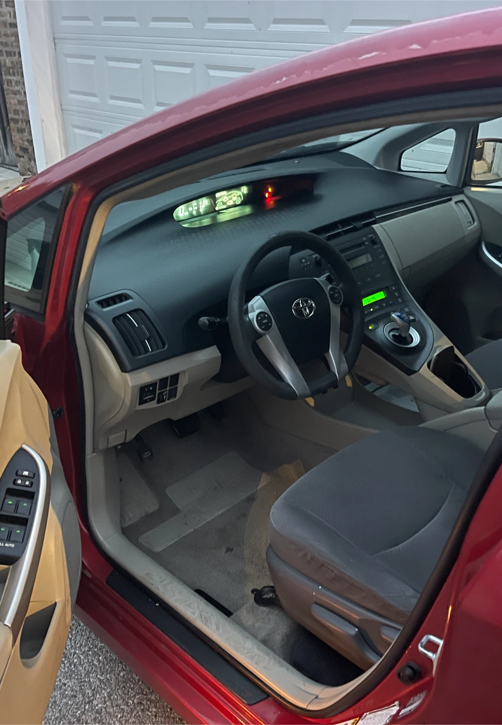 2010 Toyota Prius Two - photo 5