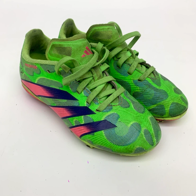 Kids Outdoor Soccer Cleats Football Boots US Size 13K Green