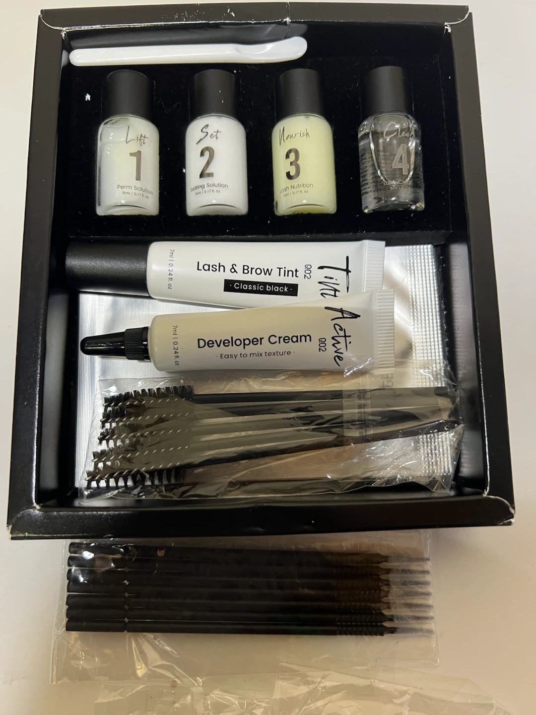 Lash & Brow Tint Kit - Classic Black - photo 2