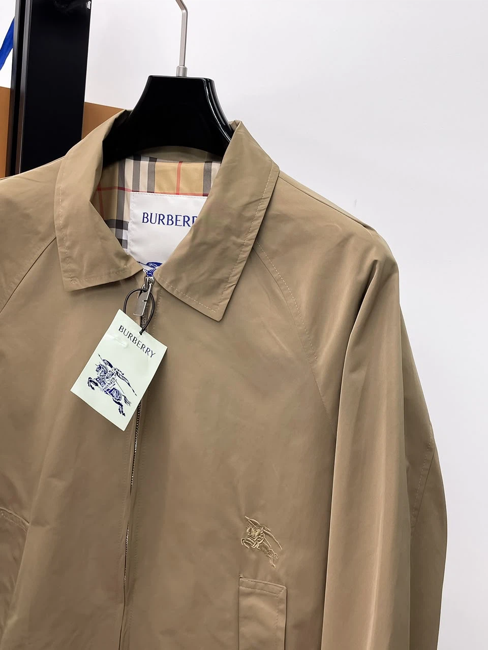 Burberry Beige Harrington Jacket - photo 3