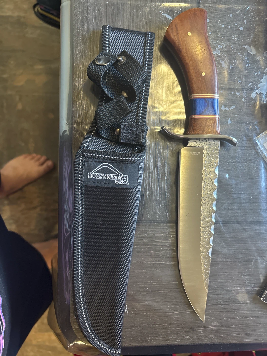 Assorted Knives and Throwing Blades