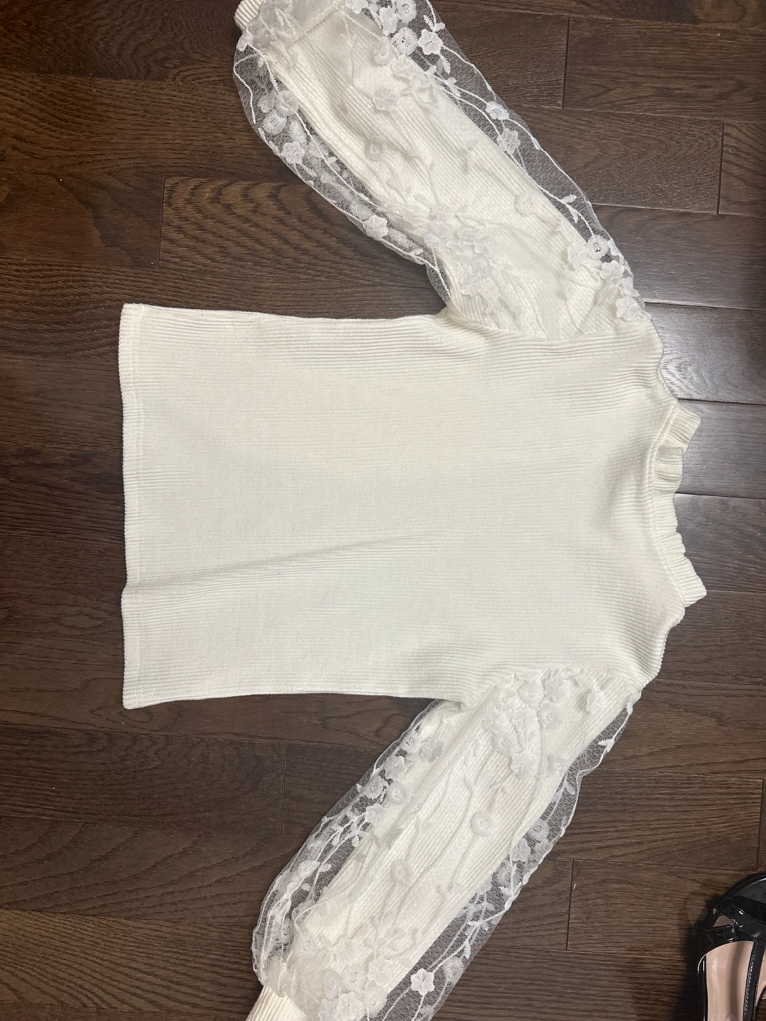 White Ribbed Top with Lace Sleeves
