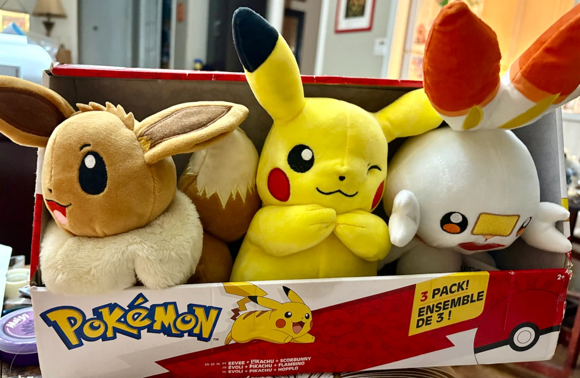 Pokemon 3-Pack Plush Set Eevee, Pikachu, Scorbunny
