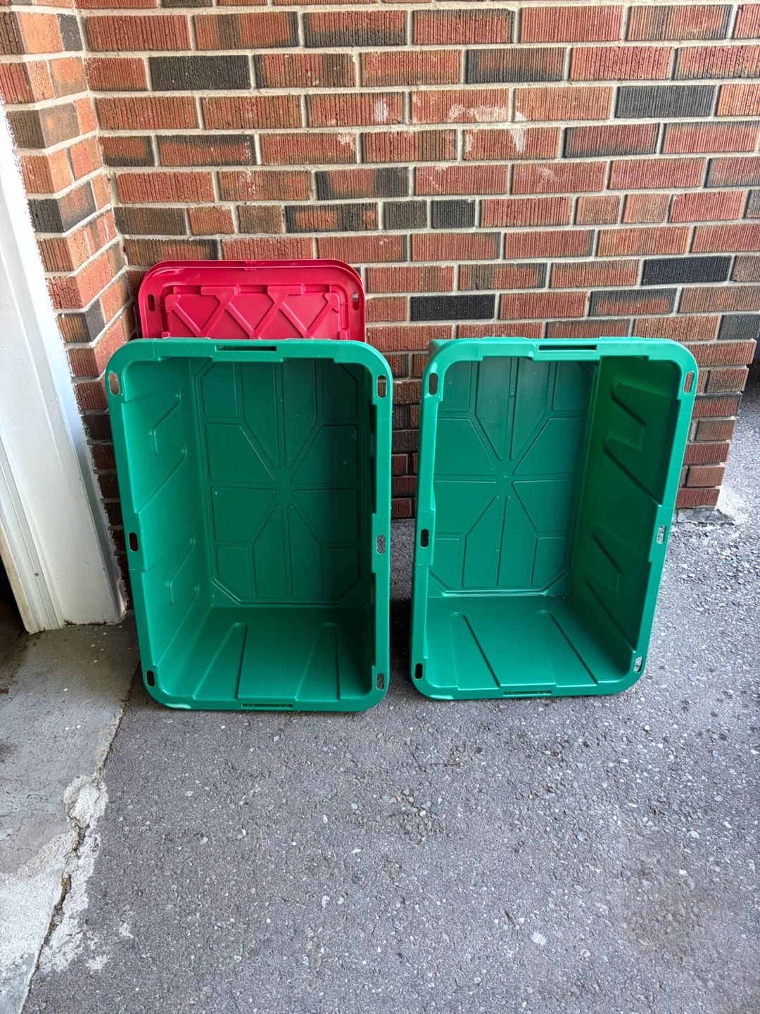 Green Storage Totes with Red Lids - photo 5