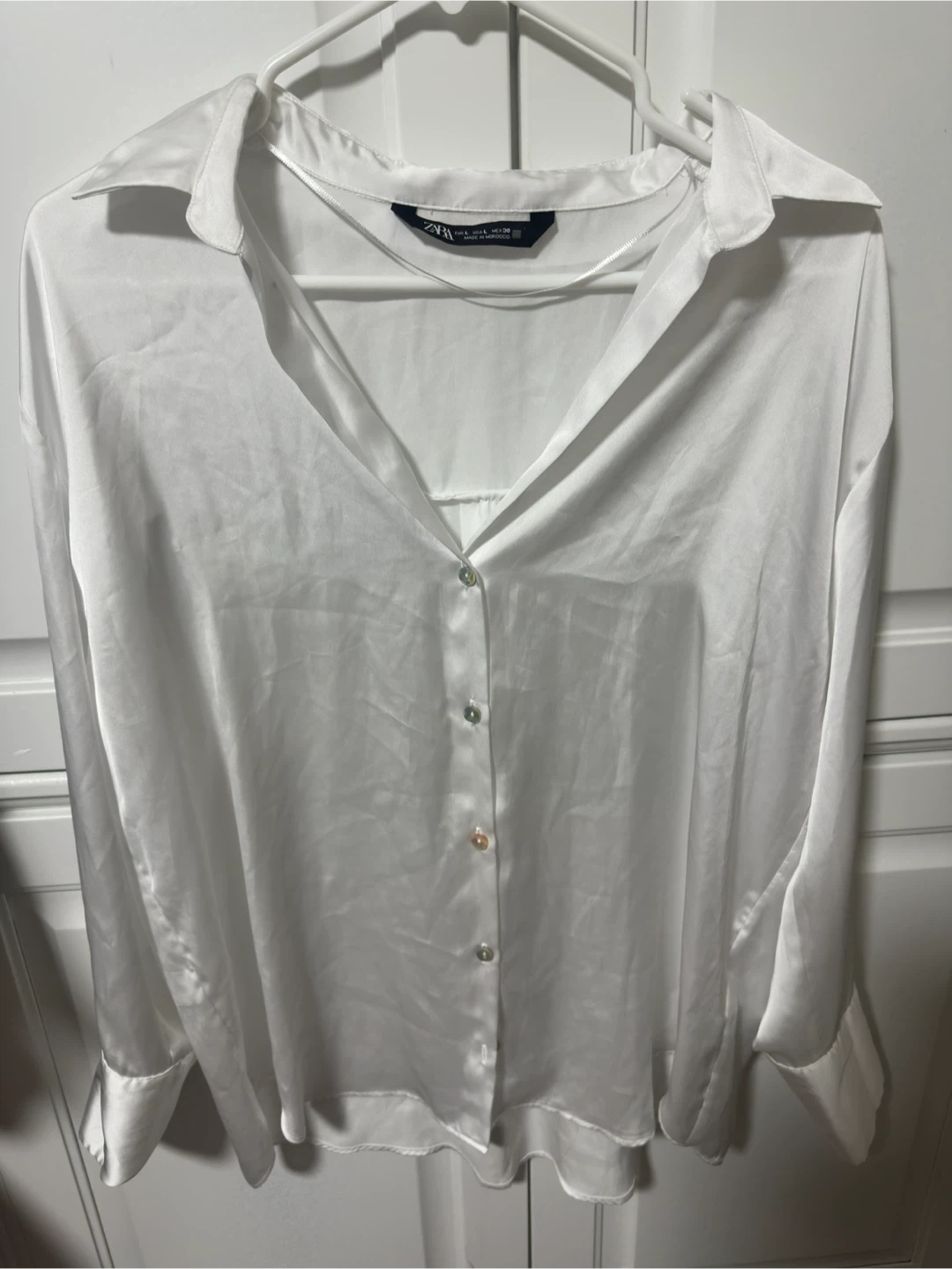 White Zara Button-Up Shirt - Size L