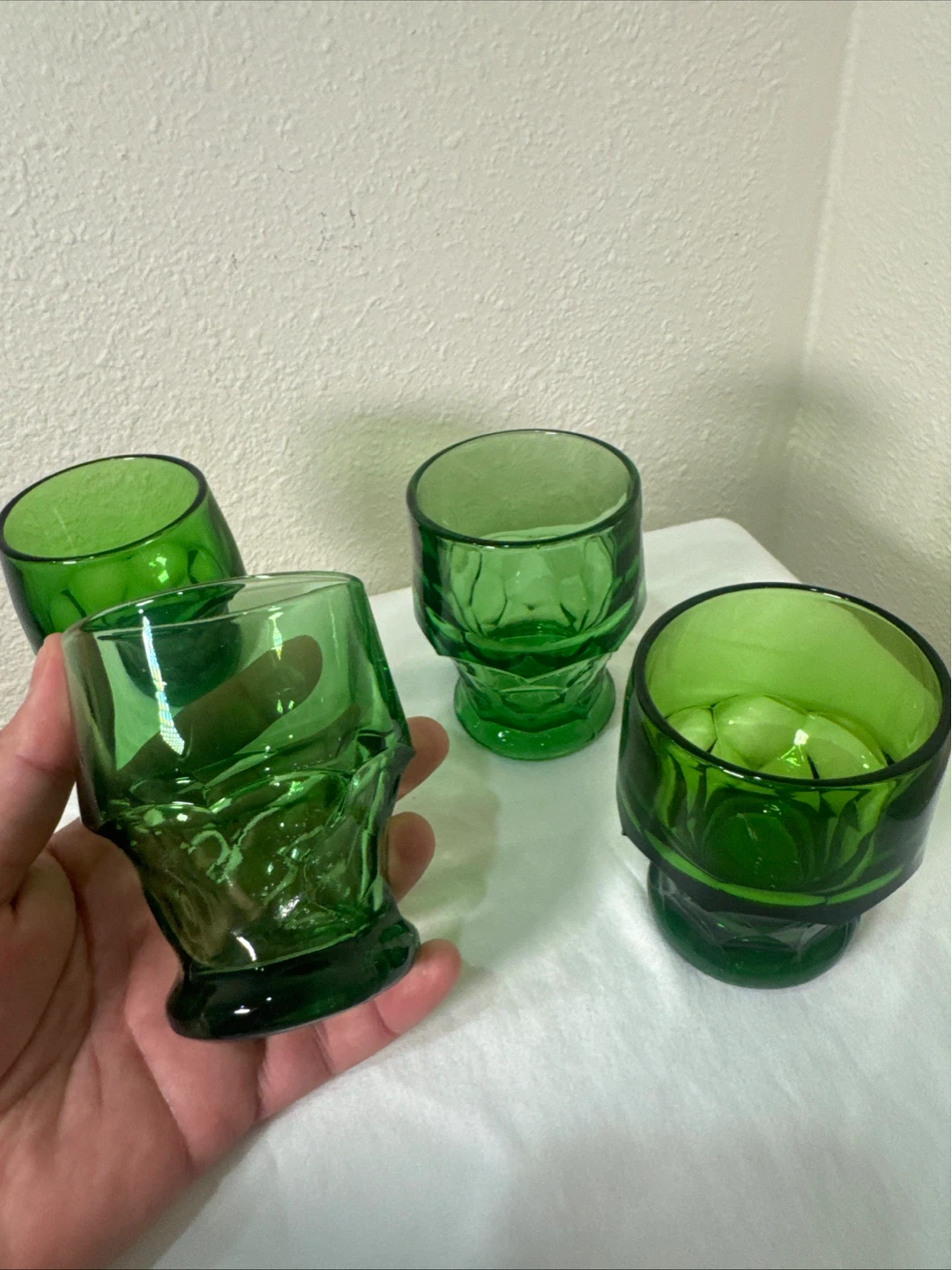 Vintage Set of 4 Green Glass Skull Shot Glasses - photo 3