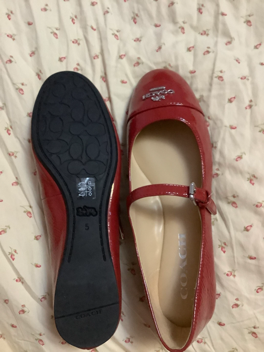 Coach Red Patent Mary Jane Flats Size 5 - photo 4