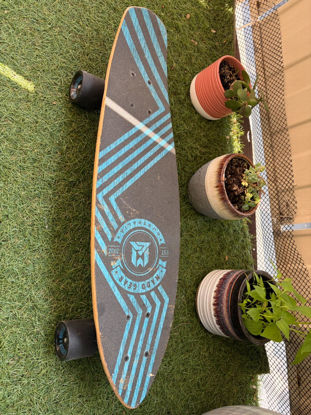 Wavestorm Gear Skateboard - photo 2