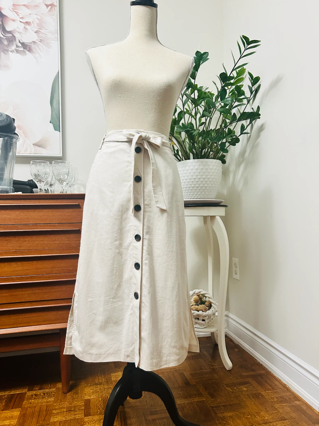 new Linen midi skirt size S banana republic