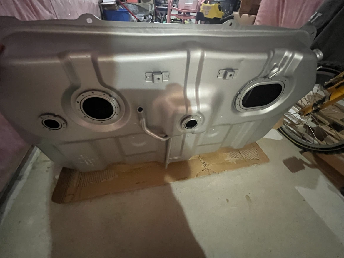 Brand new Fuel Tank Assembly(muffler for Hyundai Sonata fe)