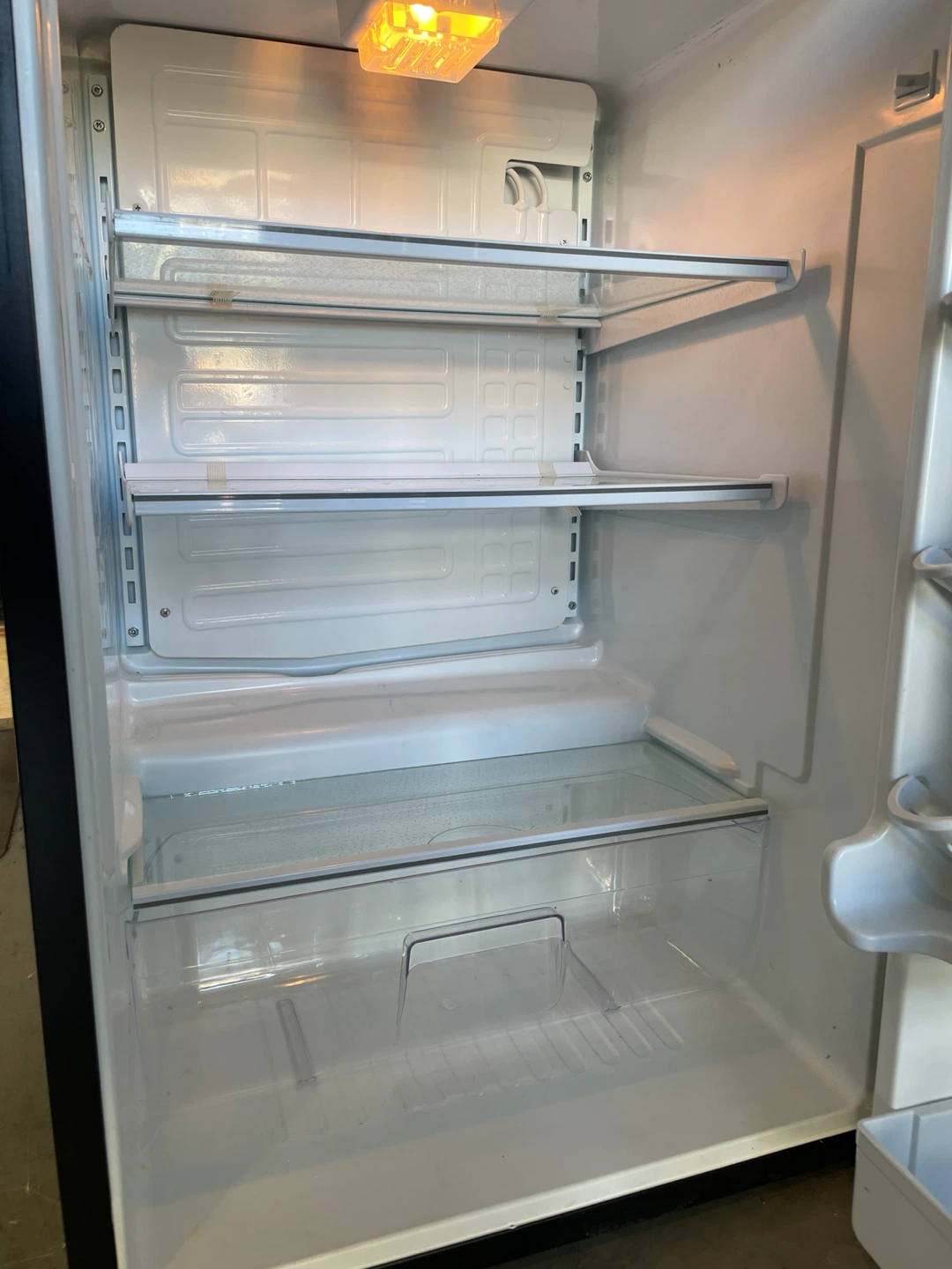 Danby Mini Fridge - photo 2