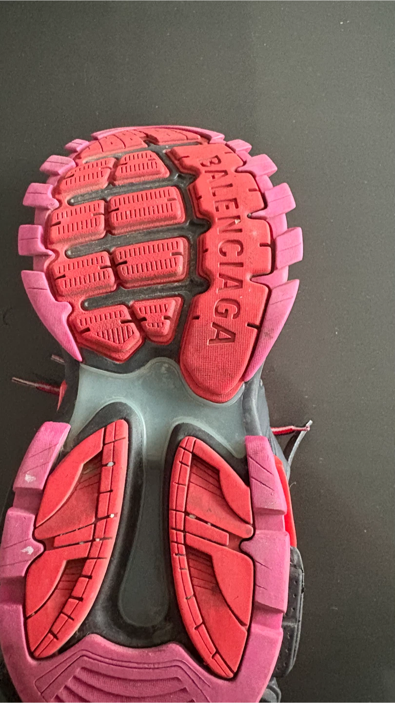 Balenciaga Track Sneakers Pink Black Size 39 (OPEN TO OFFERS) - photo 3