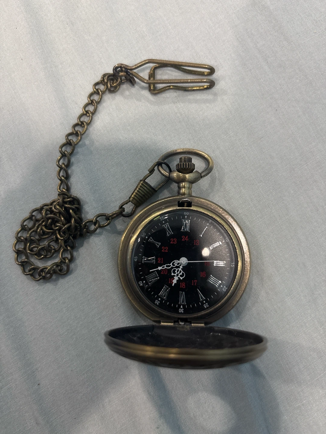Vintage Style Pocket Watch with Chain - photo 2