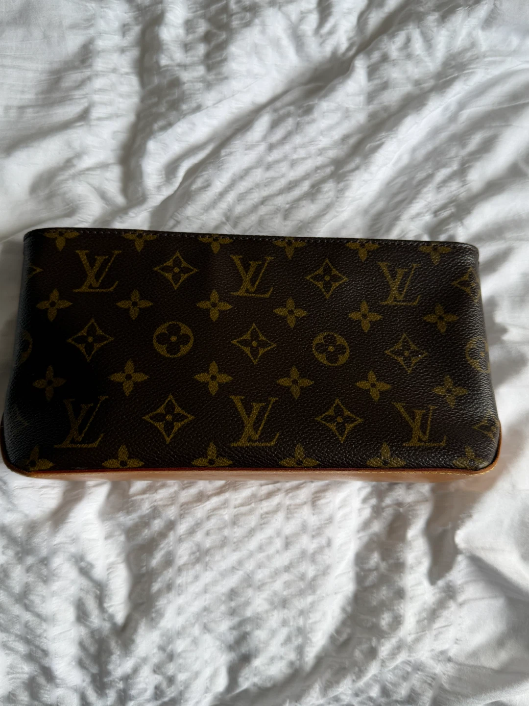 Authentic Louis Vuitton Pouch