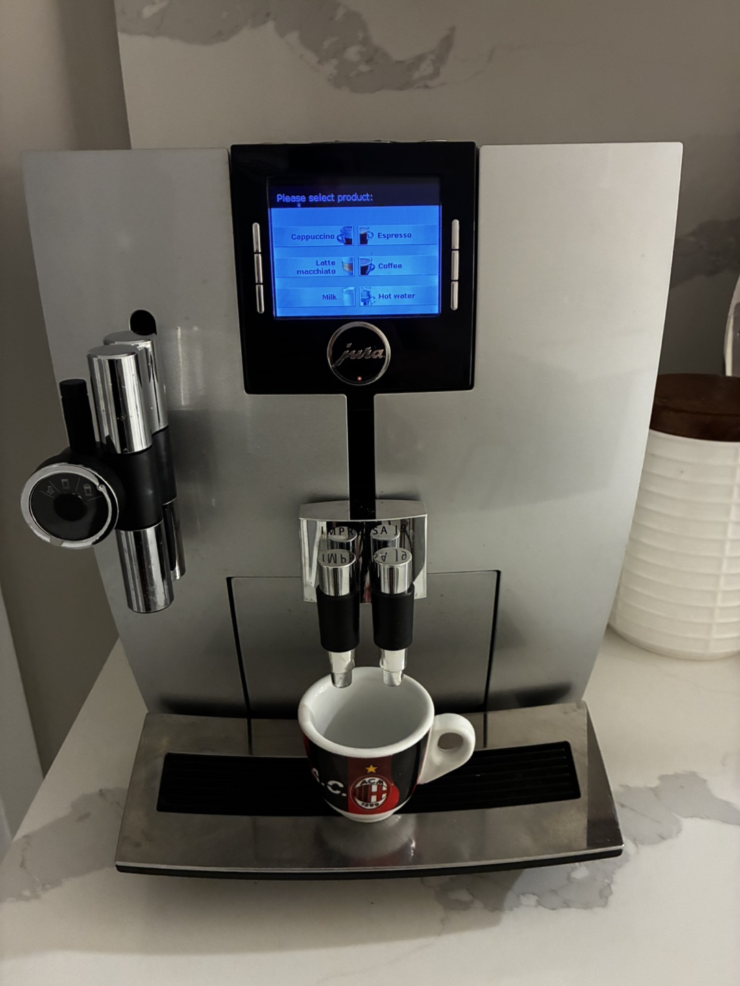 Jura Impressa J9 Machine