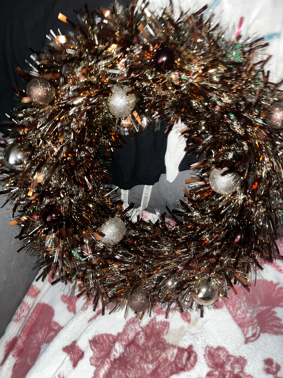 NEW FREE CHRISTMAS, AND ALL THE DECORATIONS