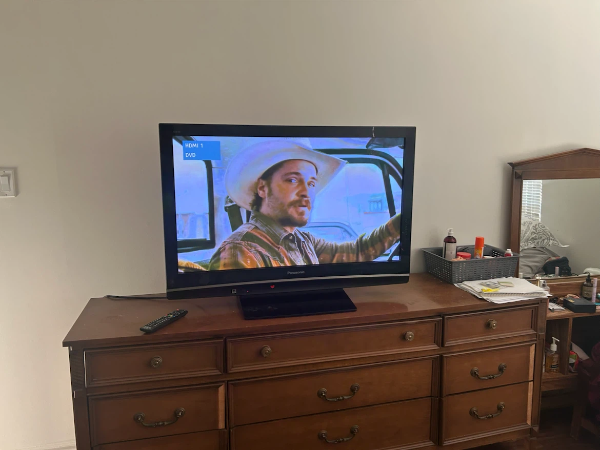 Panasonic 42 “ TV