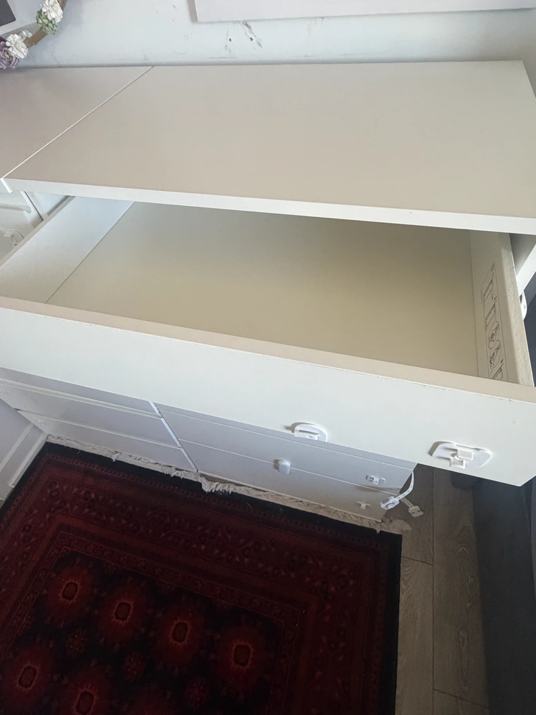 White Dresser with 6 Drawers