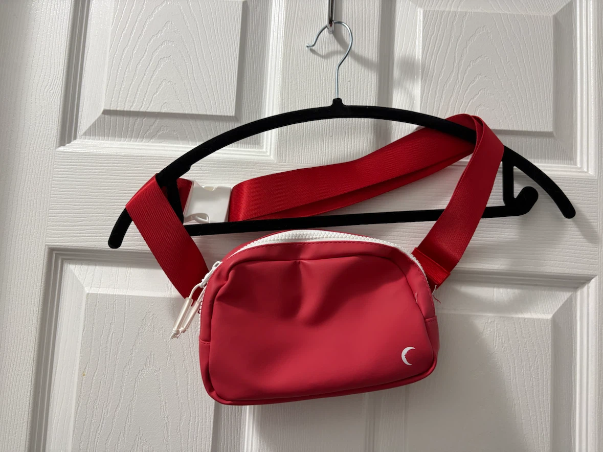 Zyia Belt Bag - Red