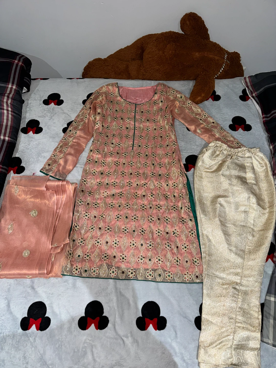 Collection of 10 Women's Shalwar Kameez Sets - photo 5