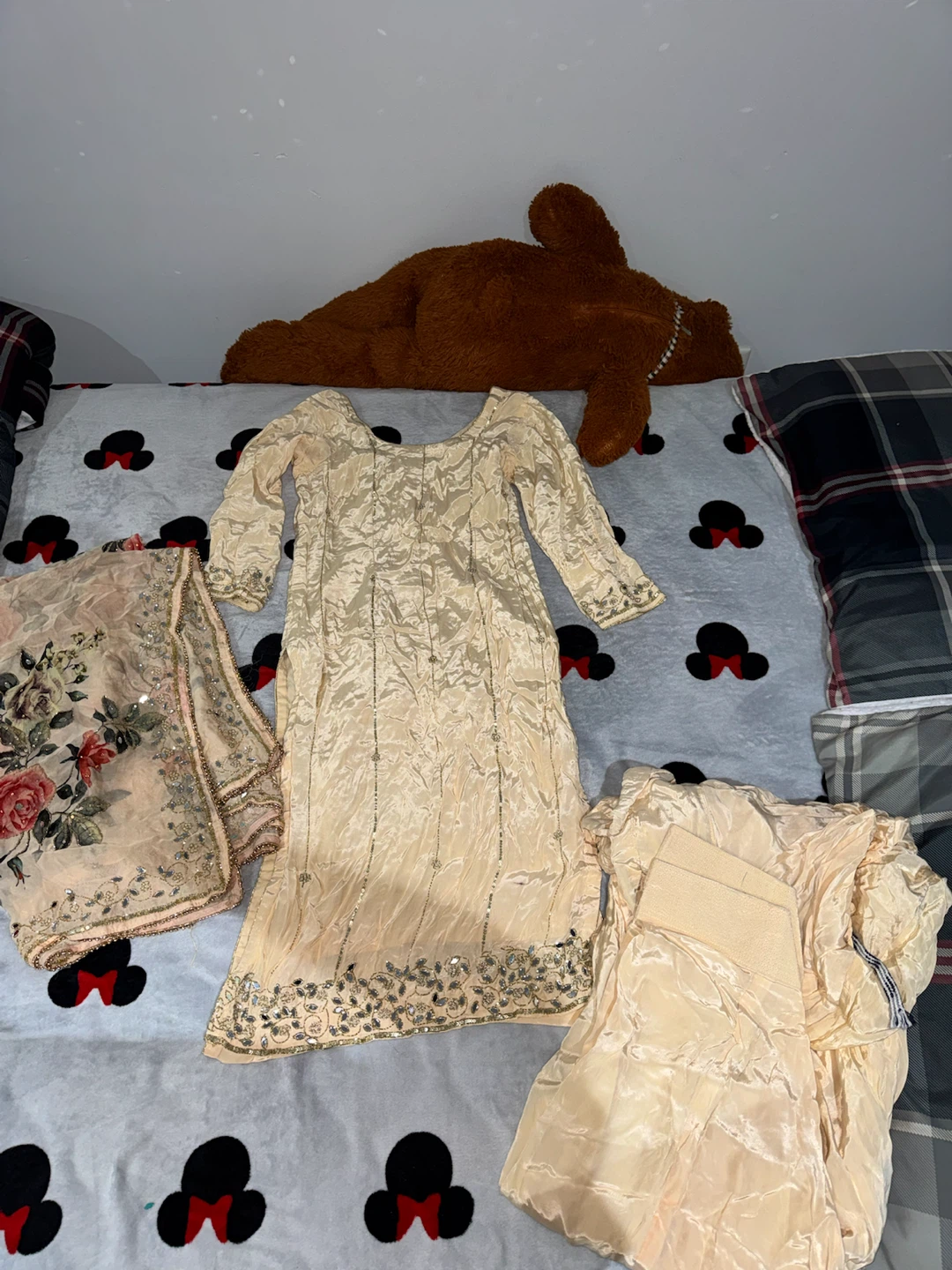Cream Embroidered Kurta and Dupatta Set