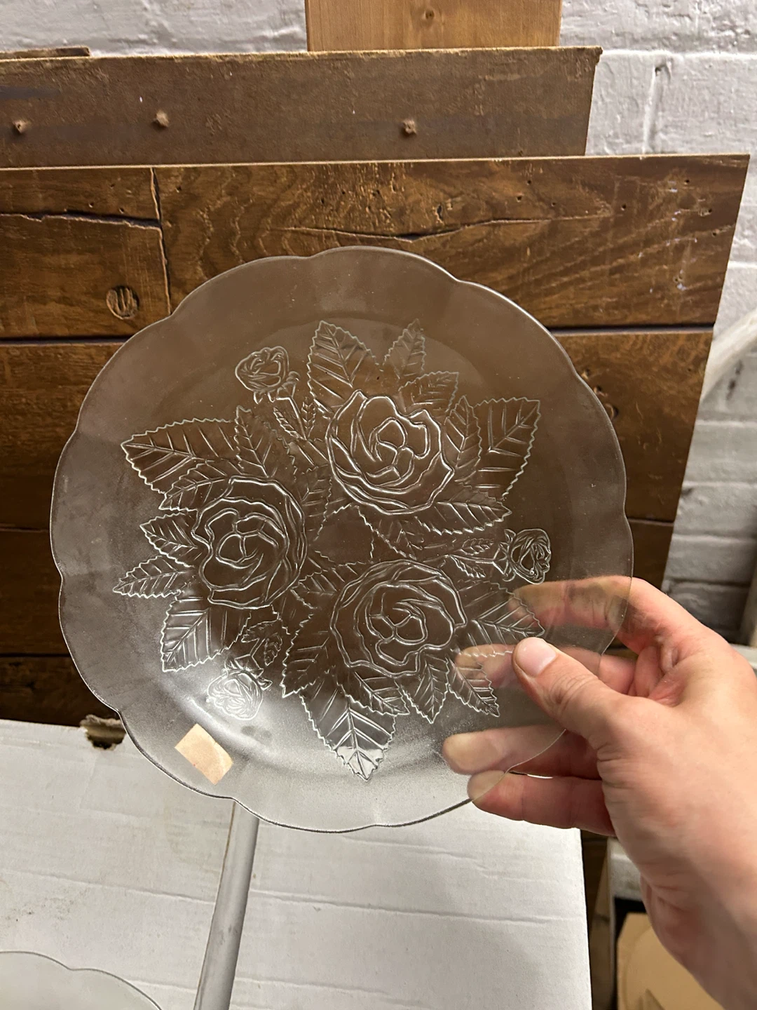 New set of 5 Clear Glass Plate with Floral Embossing - photo 4
