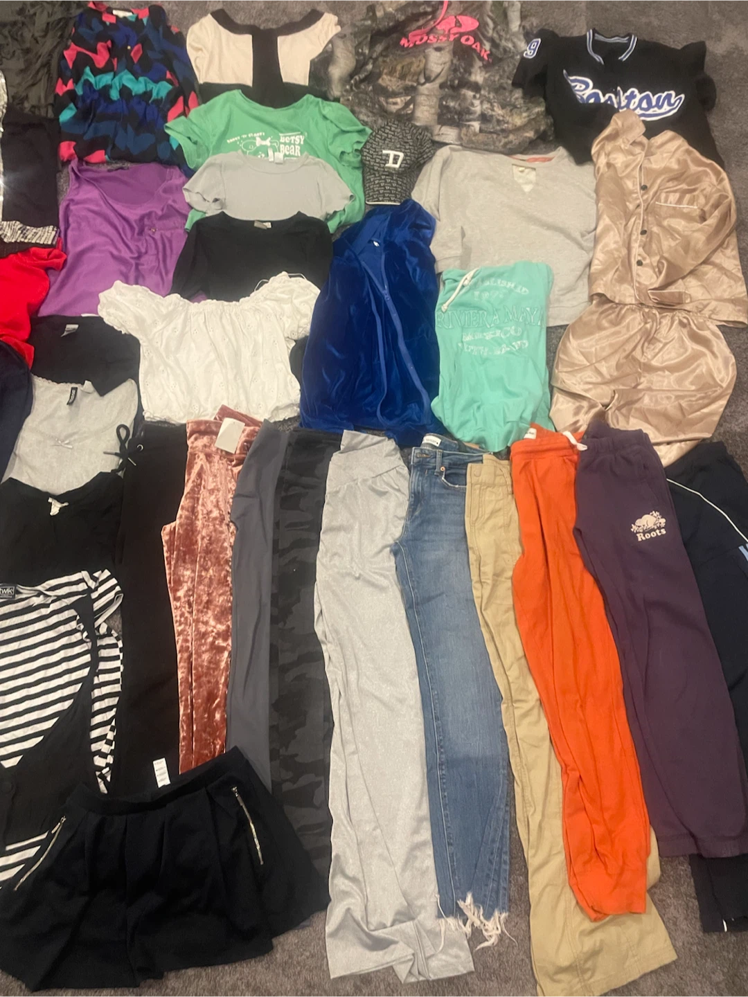 Assorted Women's Clothing Bundle - photo 2