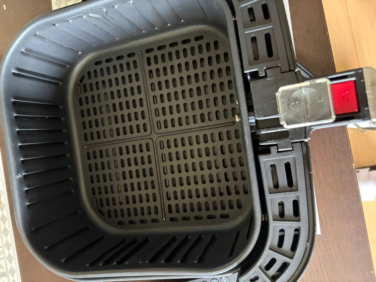 Insignia Air Fryer - photo 3