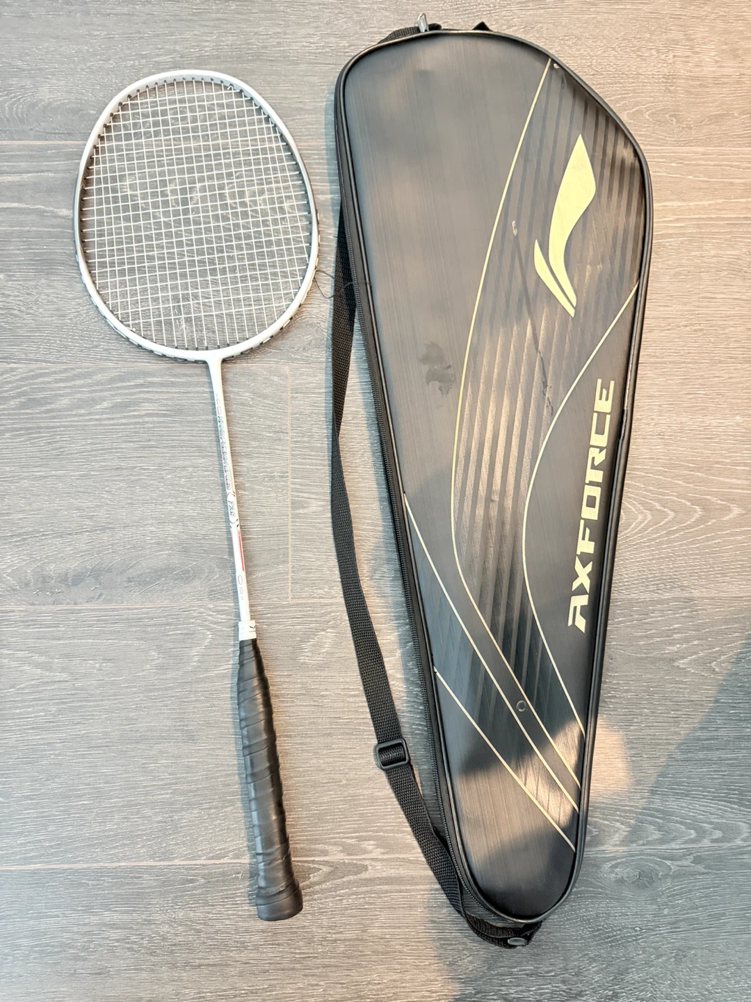 Nanofusion Speed 725 Badminton Racket with bag