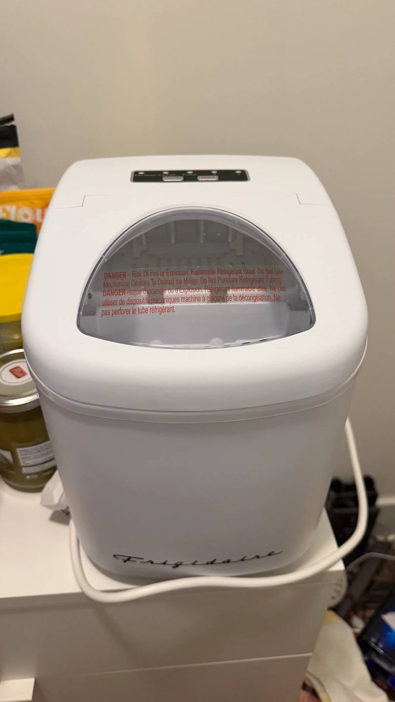 Frigidaire Ice Maker Machine - photo 2