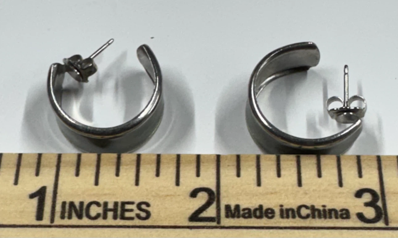 Silver Tone Hoop Earrings - photo 4