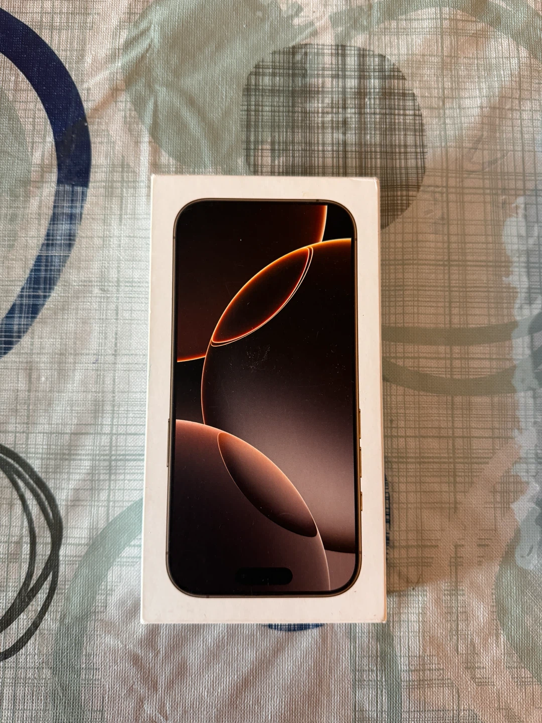 Apple iPhone 16 Pro Desert Titanium 128GB