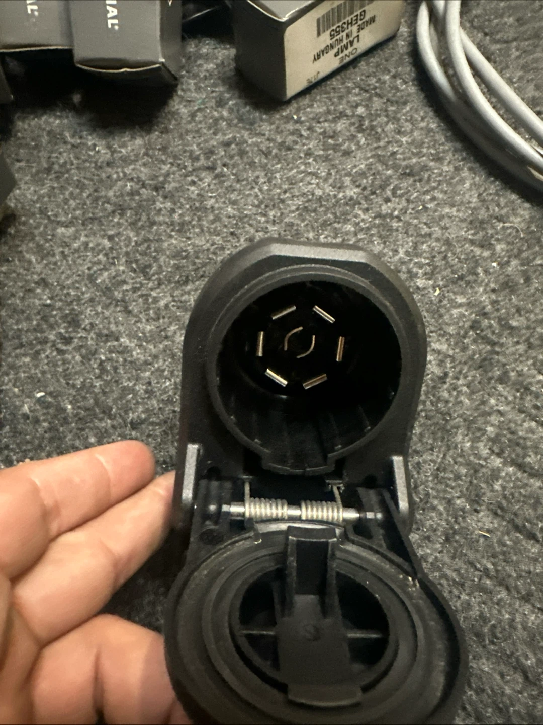 Fomoco 7-Way Trailer Plug - photo 3