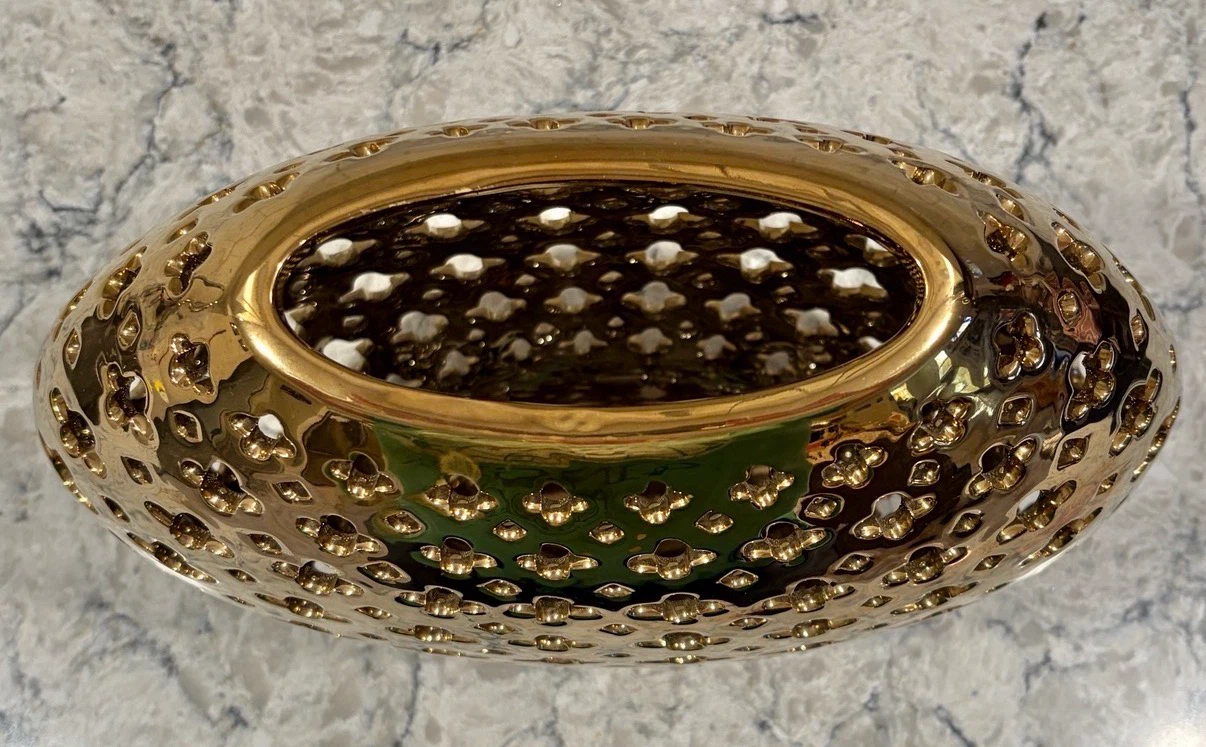 Large Gold Pierced Metal Lantern / Decorative Vase - photo 2