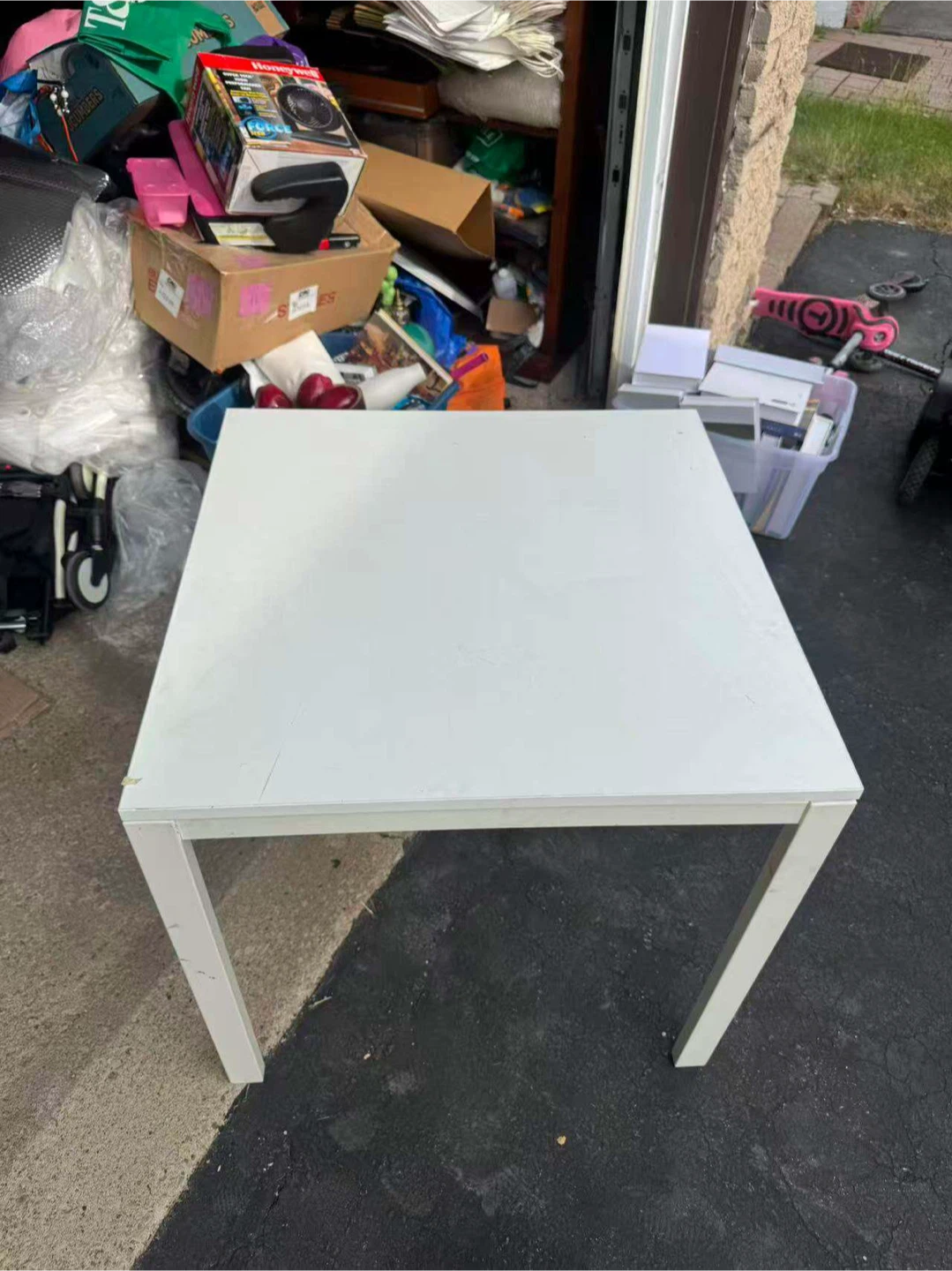 White Square Table - photo 2