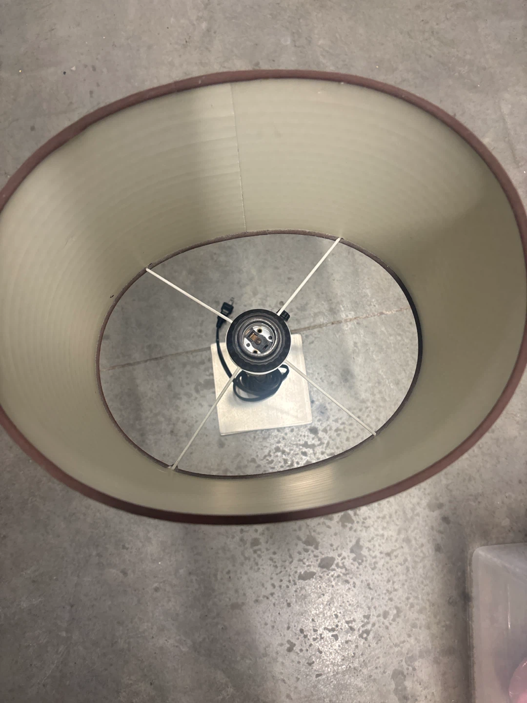 Table Lamp with Woven Shade - photo 2