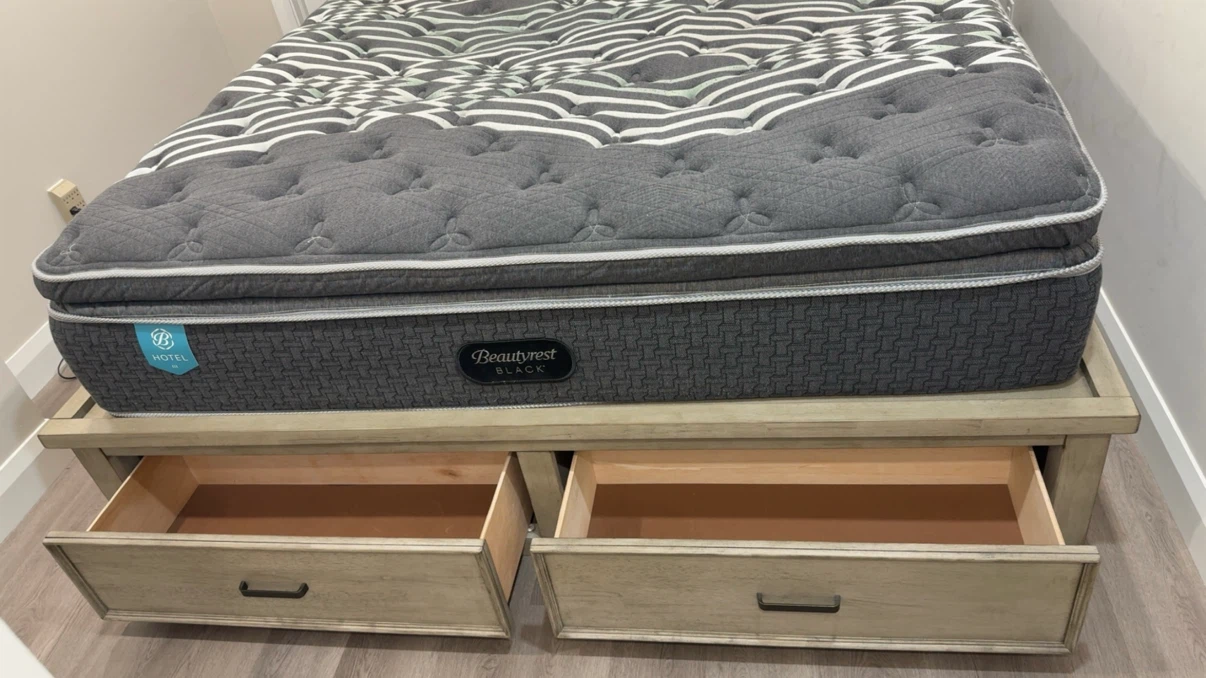 Beautyrest Black Mattress and Wooden Storage Platform Bed - photo 5