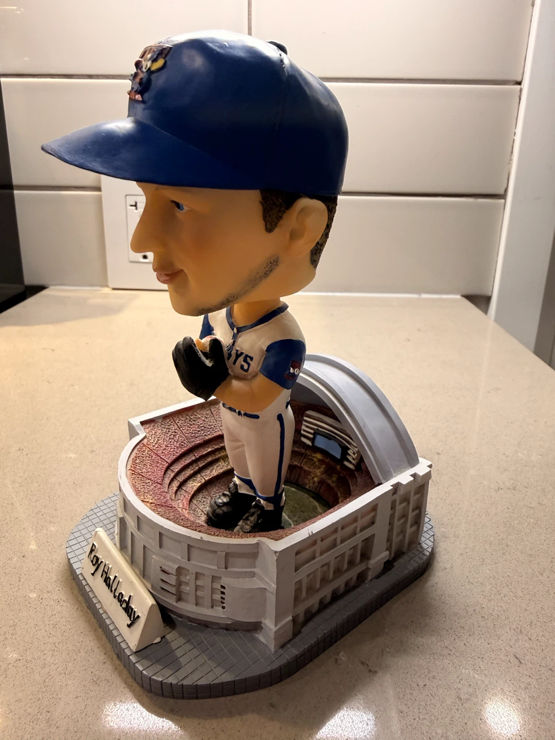 Roy Halladay Toronto Blue Jays Bobblehead - photo 2
