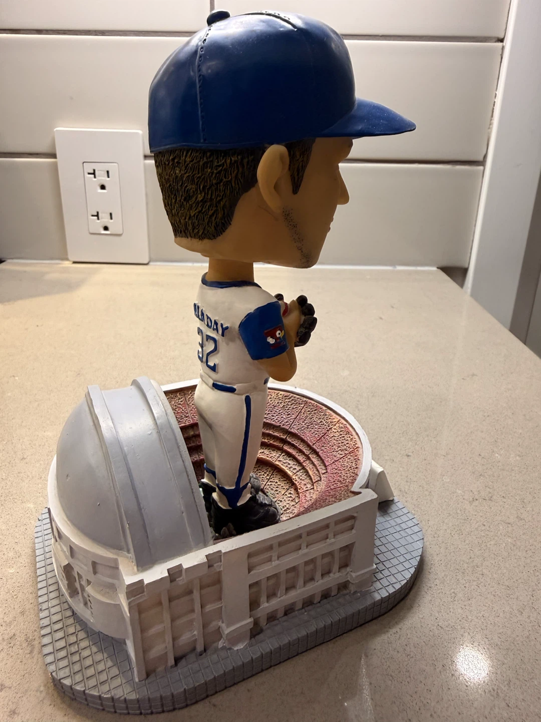 Roy Halladay Toronto Blue Jays Bobblehead - photo 4