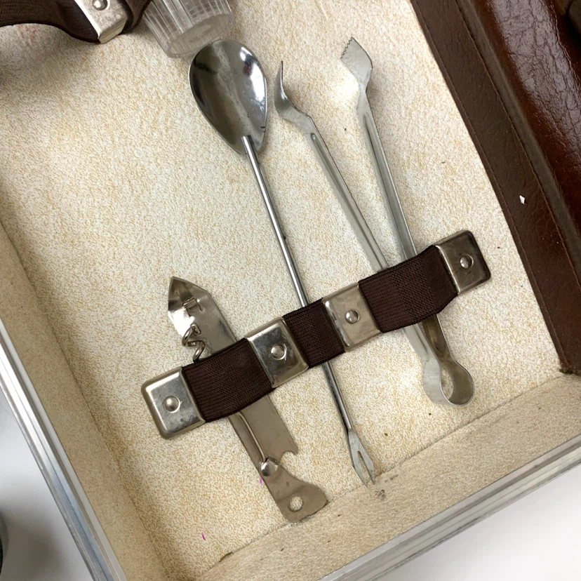 Vintage Portable Bar Set Travel Entertaining Case Barware Kit - photo 3