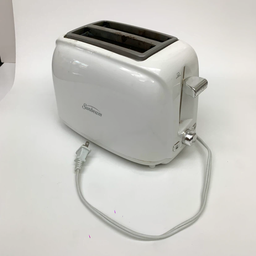 2 Slice Toaster White Kitchen Appliance Breakfast Sunbeam 800W