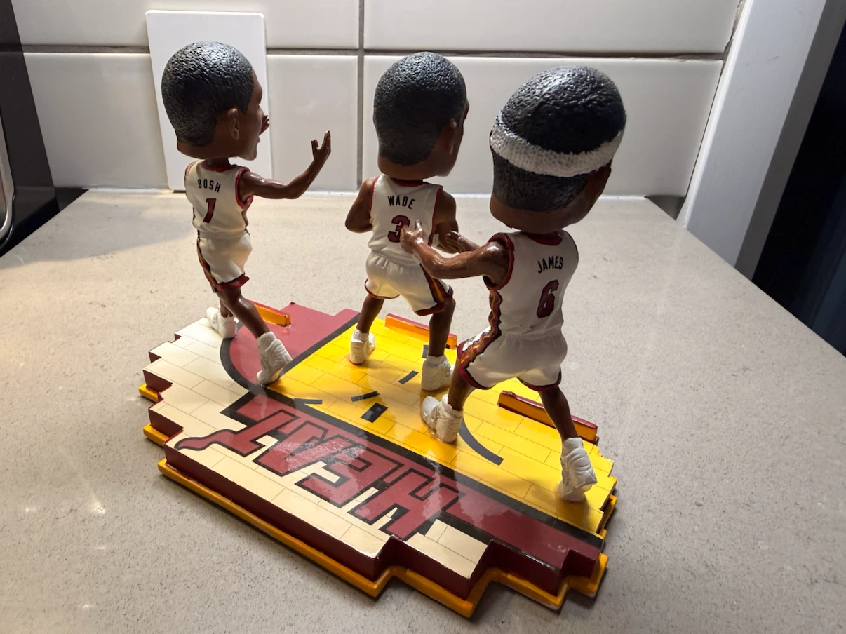 Miami Heat "The Court" Handcrafted Collectible - photo 4