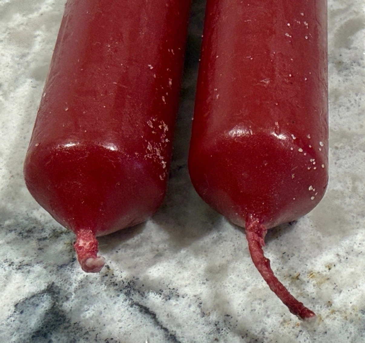Set of 2 Red Taper Candles - photo 2
